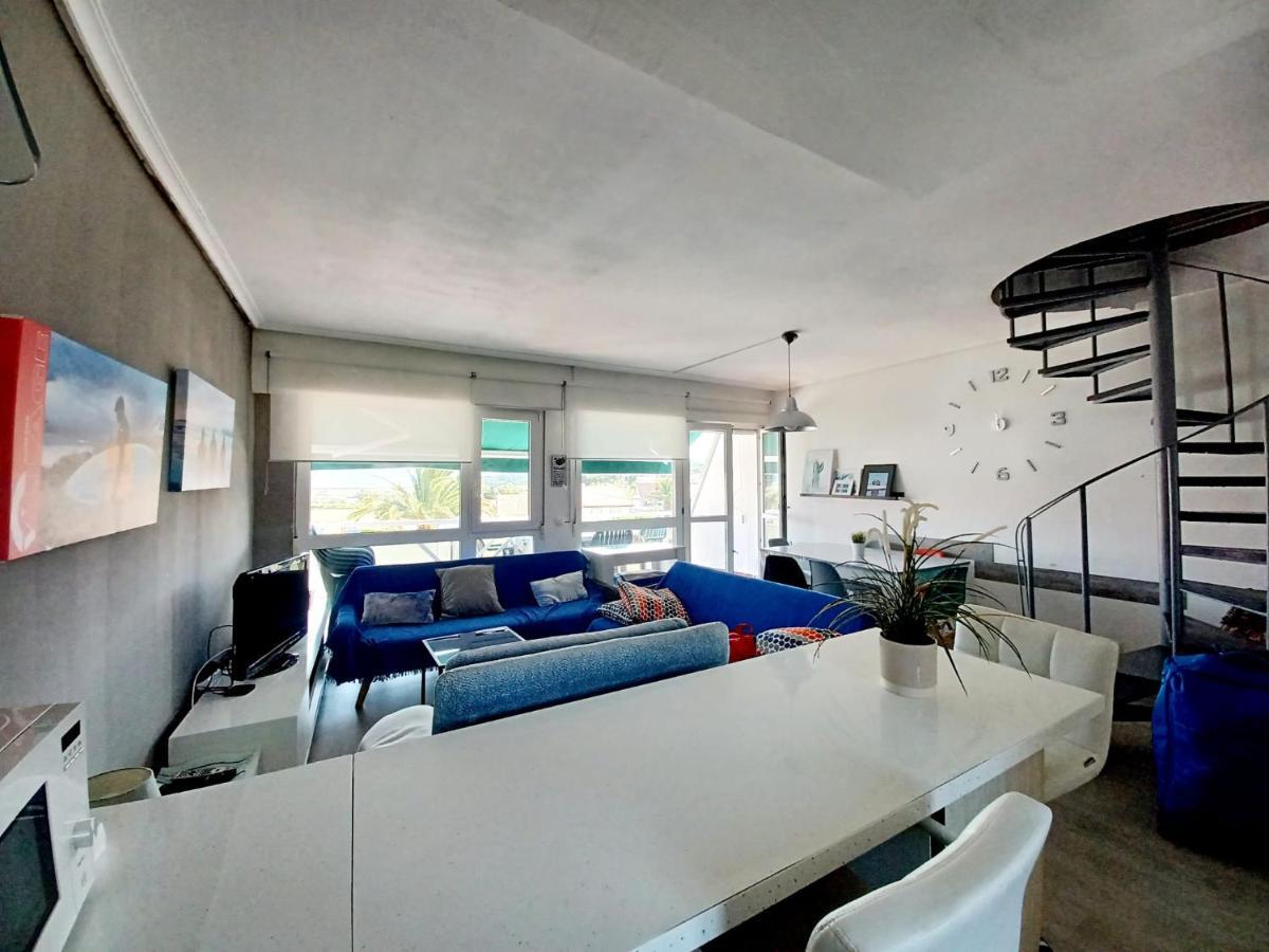 Santiuste Duplex Con Piscina Muy Cerca De La Playa 아파트 외부 사진
